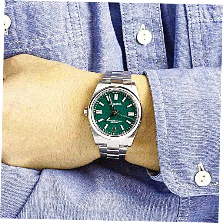 Buy High Quality Rolex Oyster Perpetual 41 124300 Green Dial