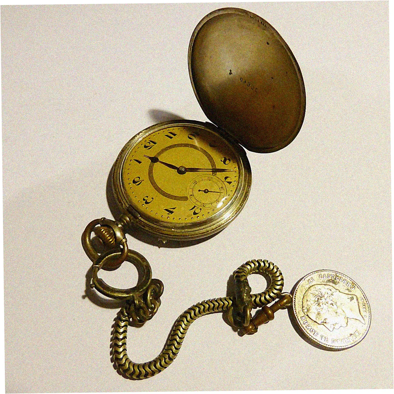 Looking for Rolex alternatives that won't break the bank? Here are some comparable luxury watches.