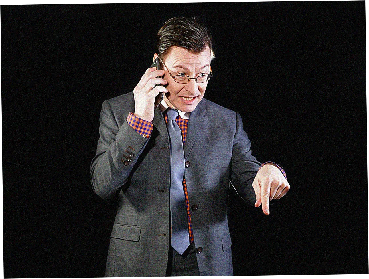 Market Dynamics: Understanding Rolex Pricing Fluctuations