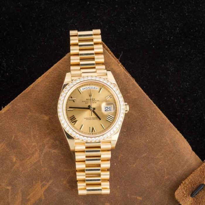 Clean Factory Super Clone Rolex Day-Date 40 Yellow Gold Diamond - Image 6